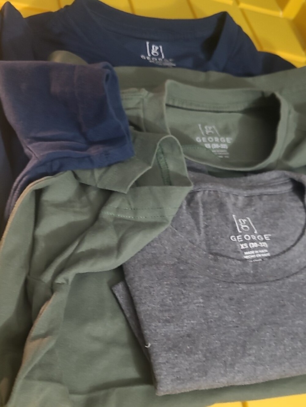 George 3-Pack Crew Neck Tees in Navy, Olive, and Heather Gray Size XS - Picture 4 of 4